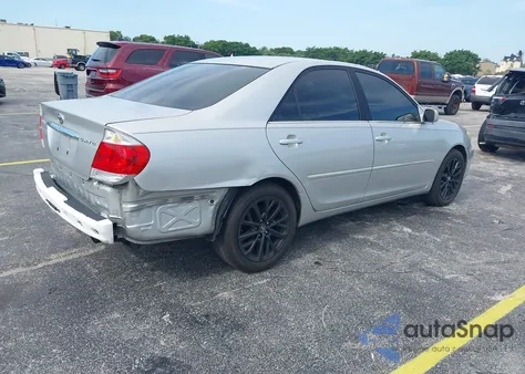 2005 Toyota Camry Le из США, поврежденный, VIN 4T1BE30K35U572110